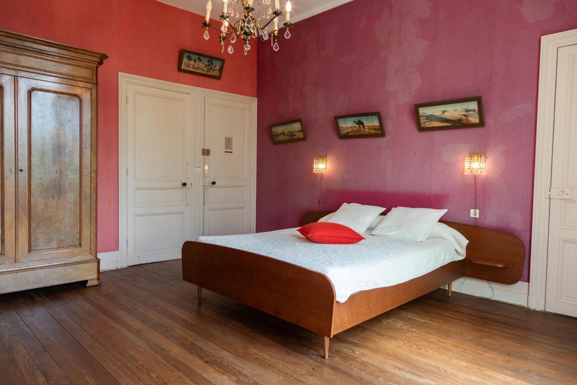 Le Domaine Du Meunier Hotel Mortagne-sur-Gironde Eksteriør billede