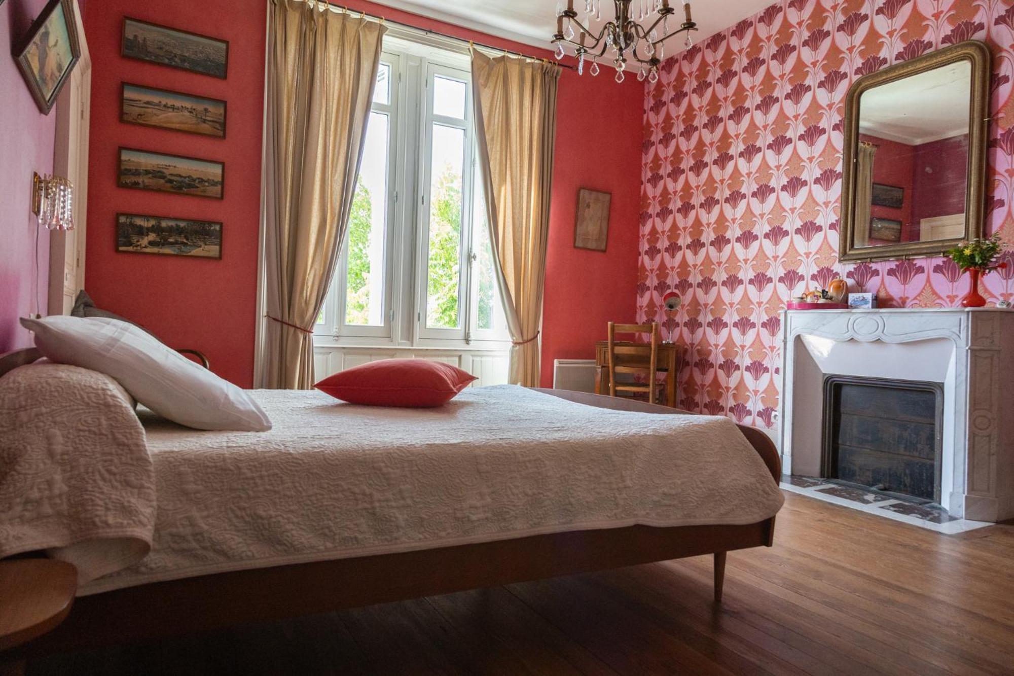 Le Domaine Du Meunier Hotel Mortagne-sur-Gironde Eksteriør billede