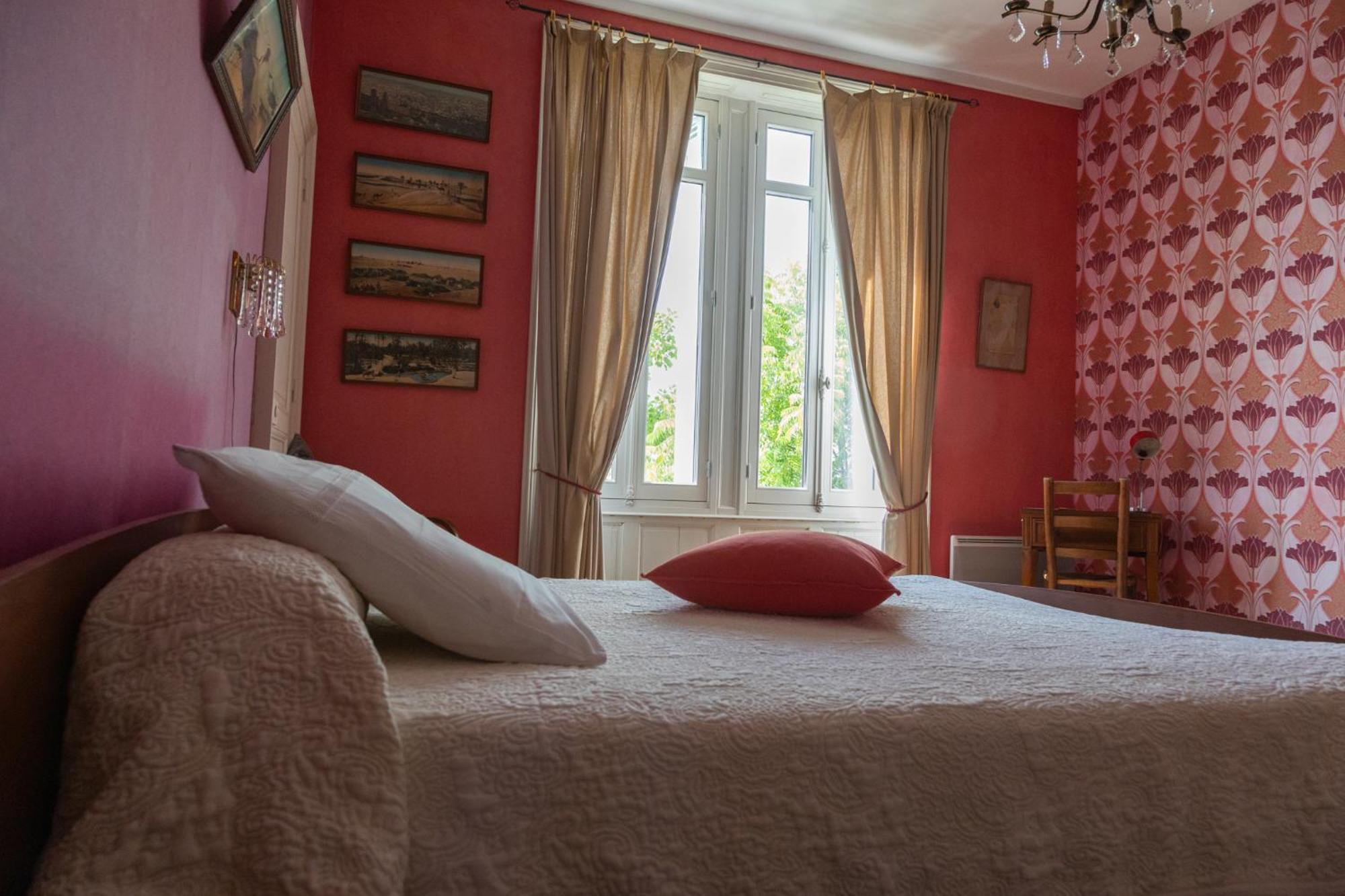 Le Domaine Du Meunier Hotel Mortagne-sur-Gironde Eksteriør billede