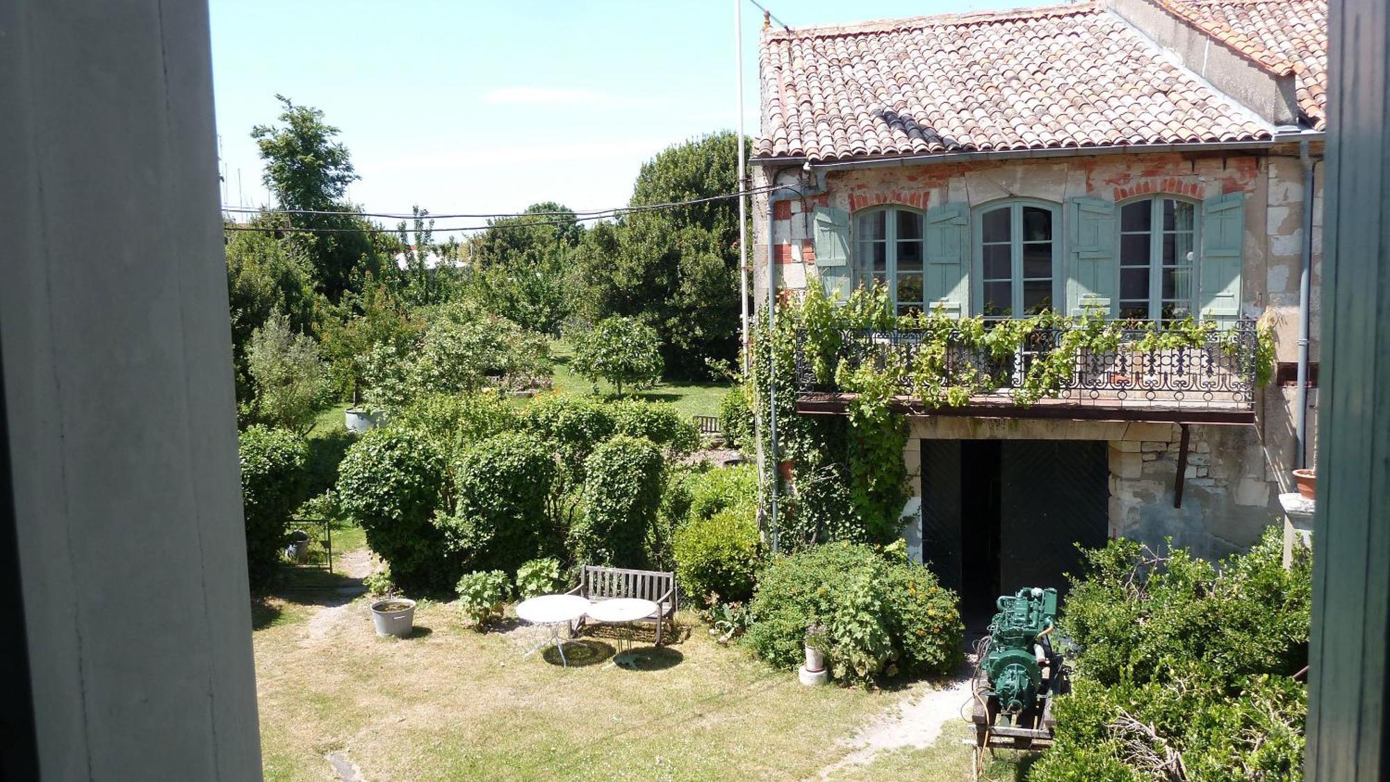 Le Domaine Du Meunier Hotel Mortagne-sur-Gironde Værelse billede
