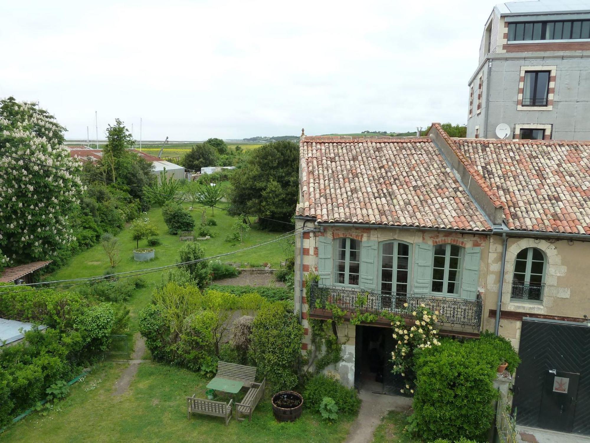 Le Domaine Du Meunier Hotel Mortagne-sur-Gironde Værelse billede
